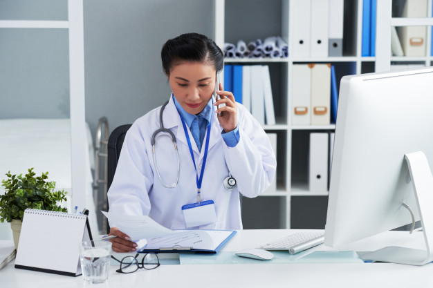 Nurse Practitioner VS Doctor: Career & Salary Comparison